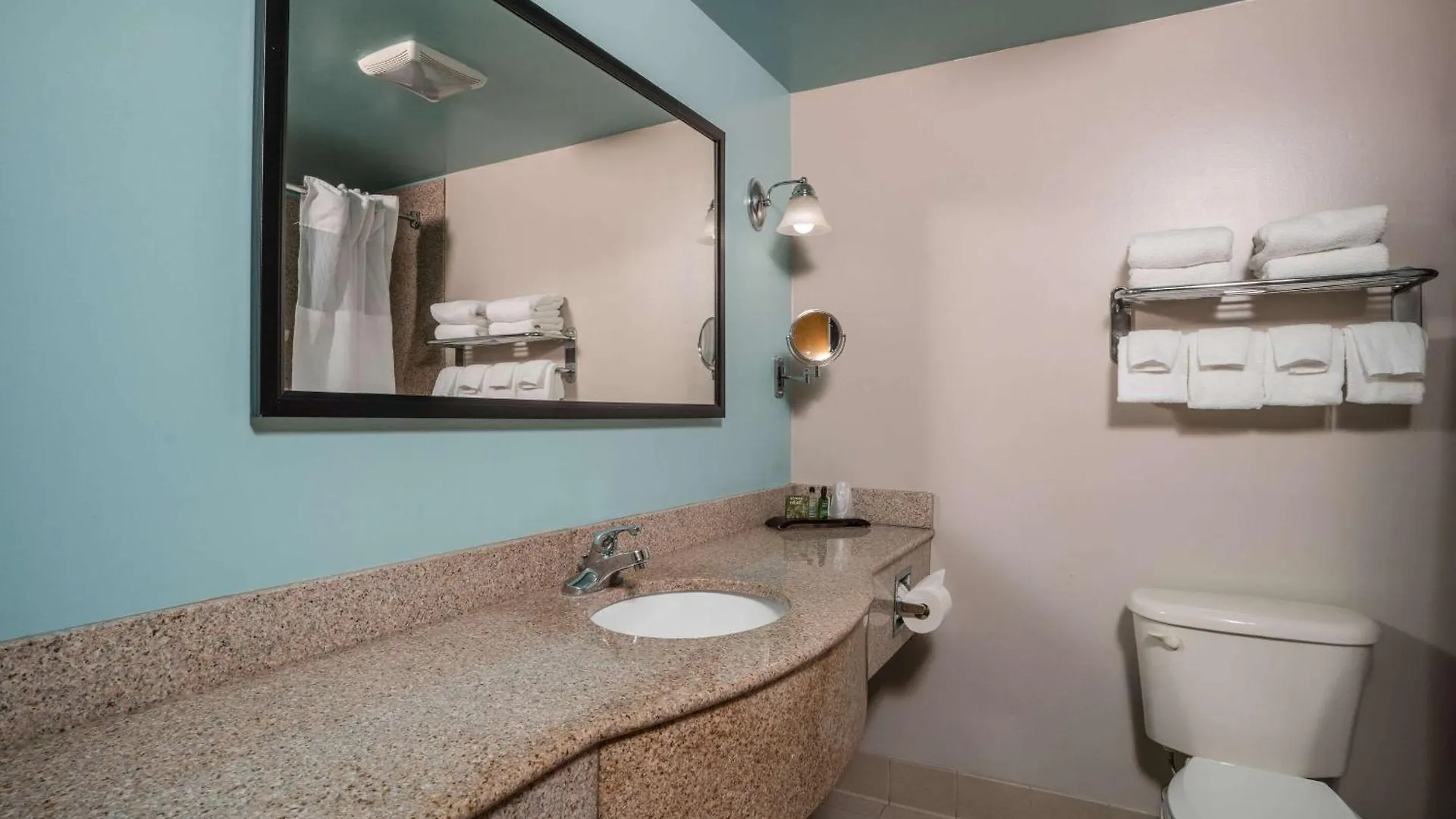 Gateway Hotel & Suites, Ascend Hotel Collection Ocean City 2*,