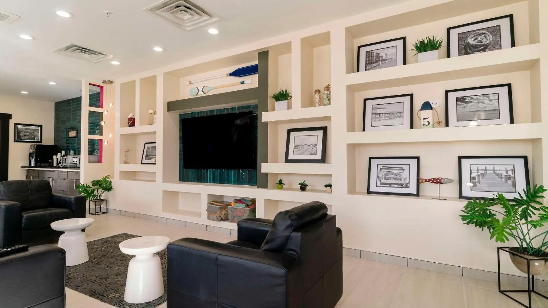 **  Gateway Hotel & Suites, Ascend Hotel Collection Ocean City United States